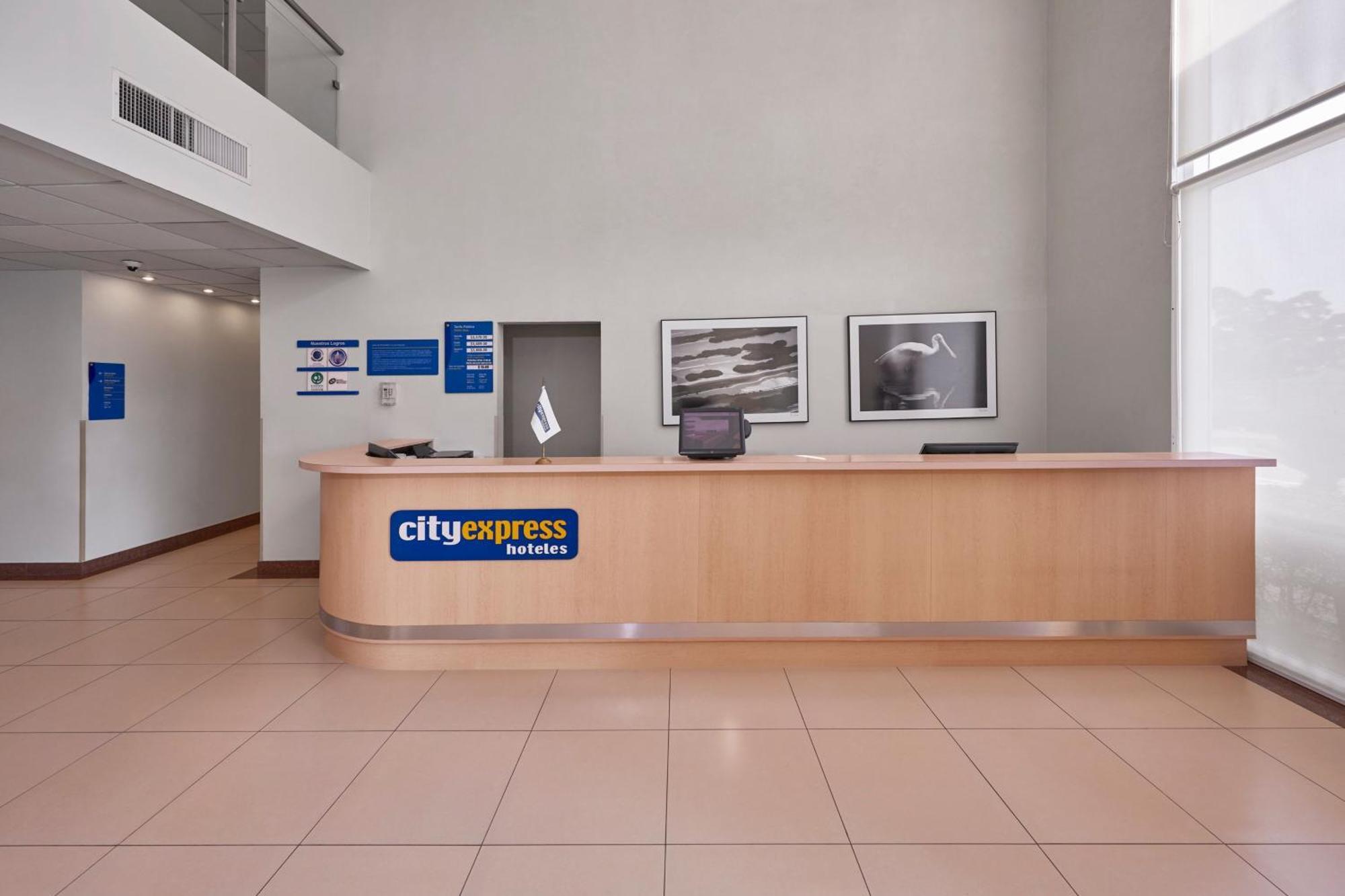 City Express By Marriott Culiacán Esterno foto